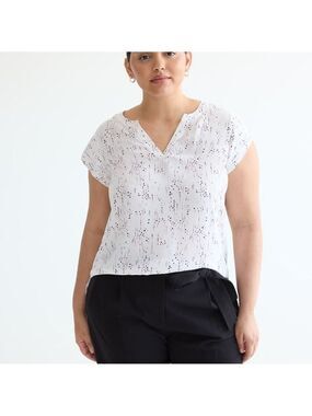 NWT Reitmans Cap-Sleeve Blouse with Split Neckline 3X